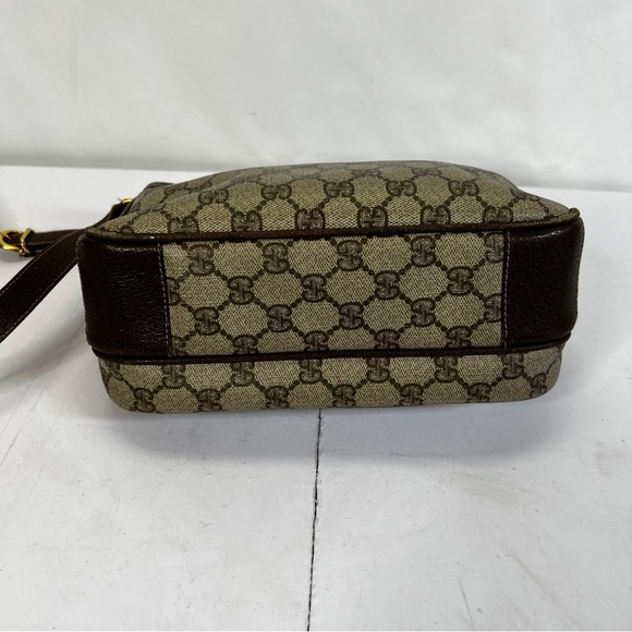 Authentic Vintage Jumbo Monogram Gucci Crossbody Bag - Picture 6 of 13